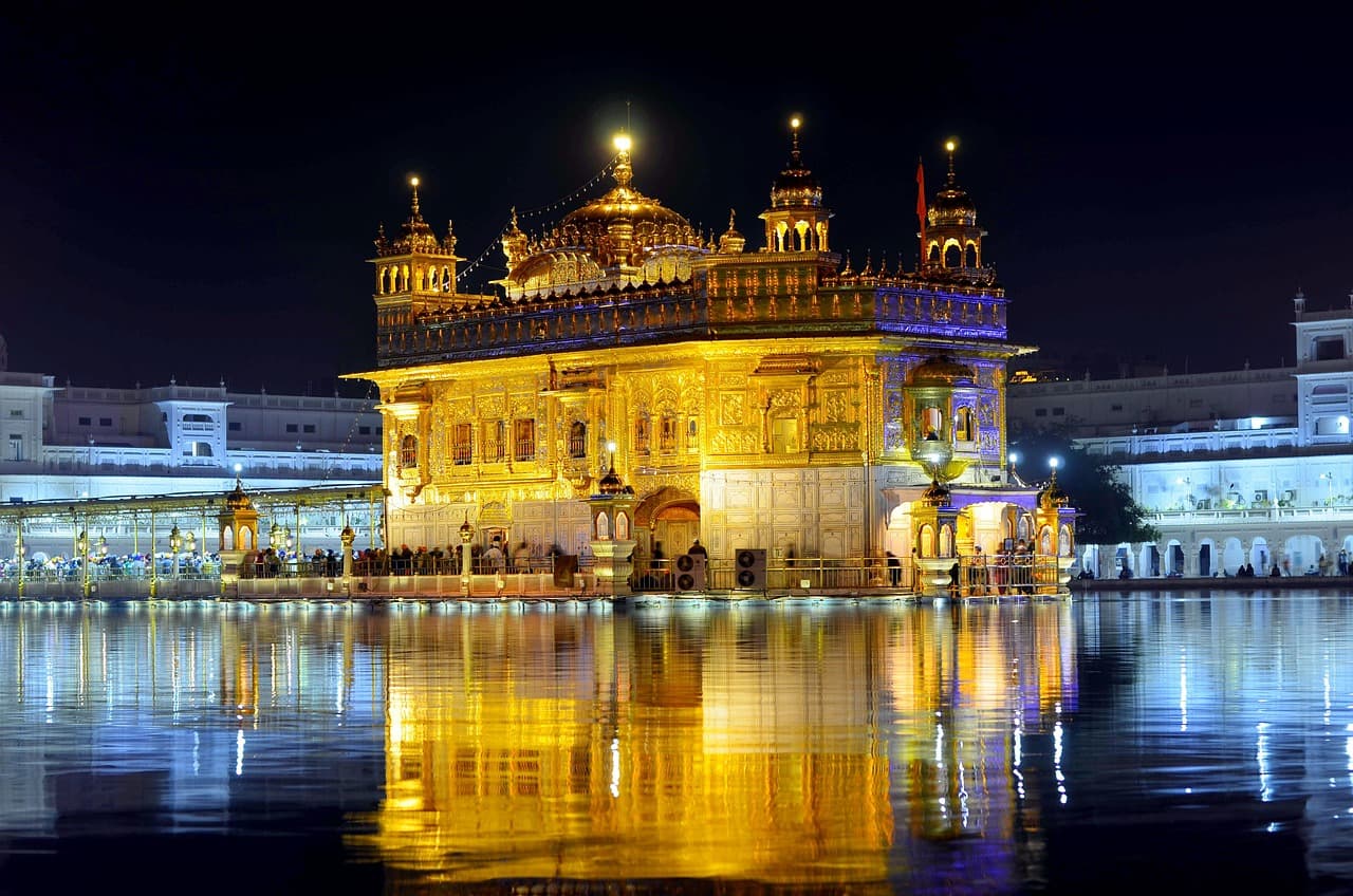 Delhi Agra Jaipur Amritsar 7 Days Tour
